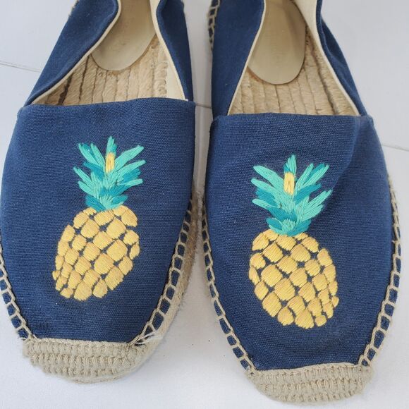 Vera Bradley Embroidered Pineapple Espadrilles Flats Women 7 Slip On Blue Canvas - Picture 10 of 10